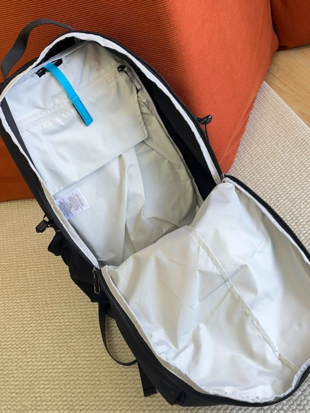 Arc'teryx Mantis 26 Backpack Bag - Picture 9 of 9